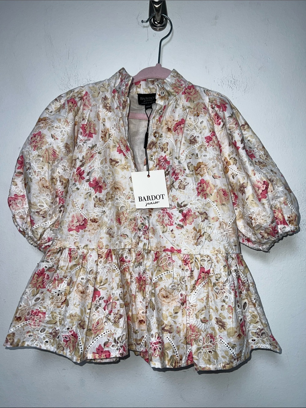 Bardot junior Cream Floral Eyelet dress with Pink Accents size 12-18 months NWT